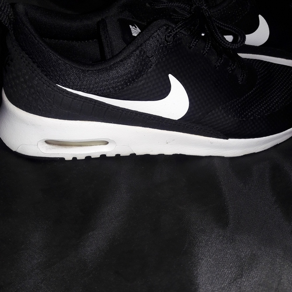 Women's Nike Air Max Thea